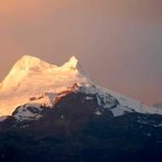Tour-Escalada-Nevado-Vallunaraju-2-Dias-1-Noche .
