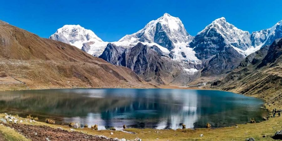 Tour-Trekking-Huayhuash-6-Dias-5-Noches . .