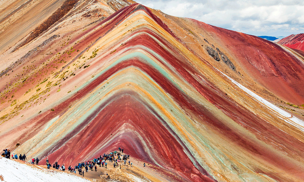Montaña de colores desde Lima 